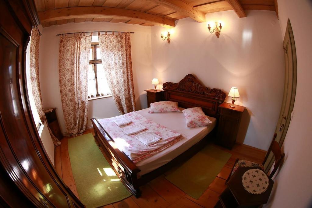 Pensiunea Oppidum Biertan Camera foto